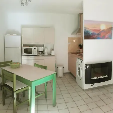 Le Dignois Apartment *